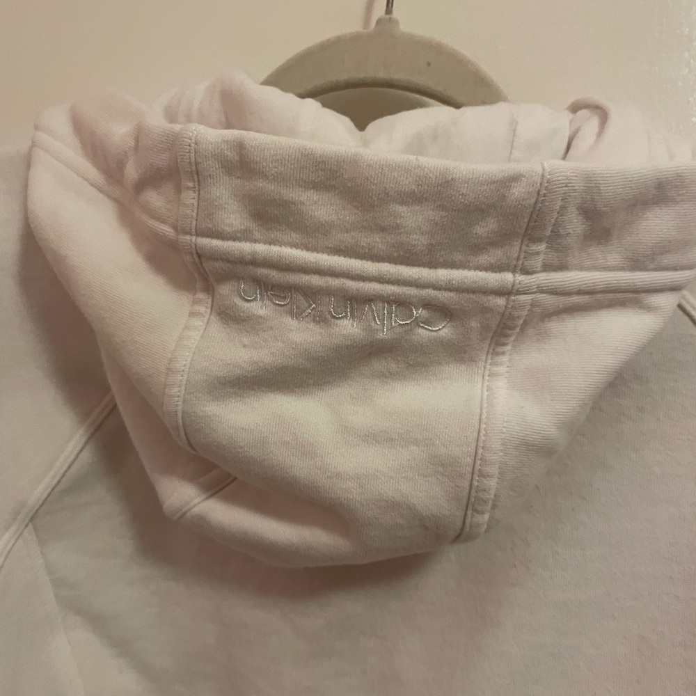 Calvin Klein Cream Performance Jacket - Picture 10 of 10